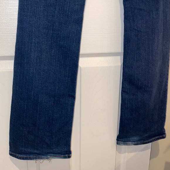 HOLLISTER - Picture 11 of 11